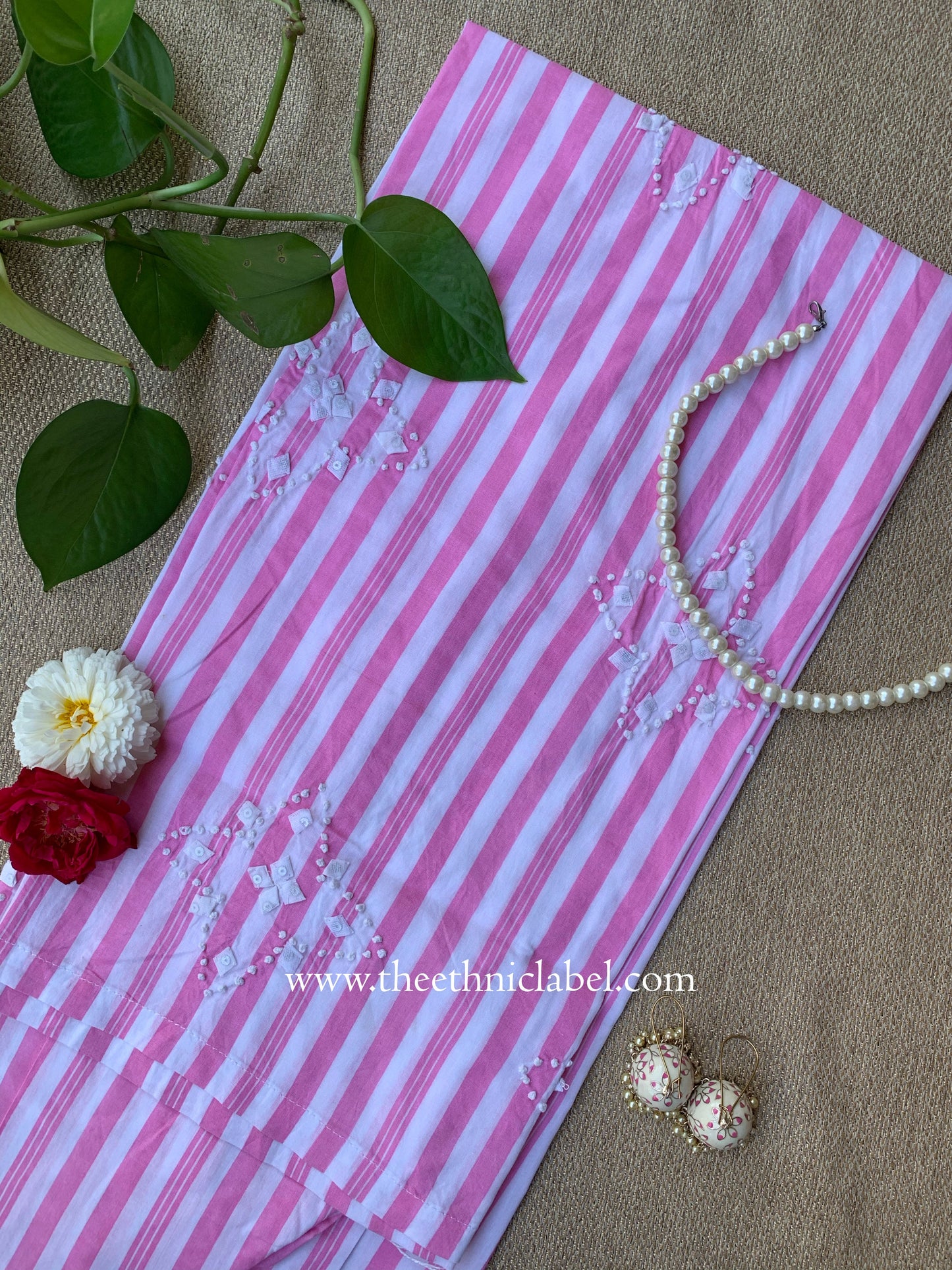 "Kumud" Embroidered Cotton kurta
