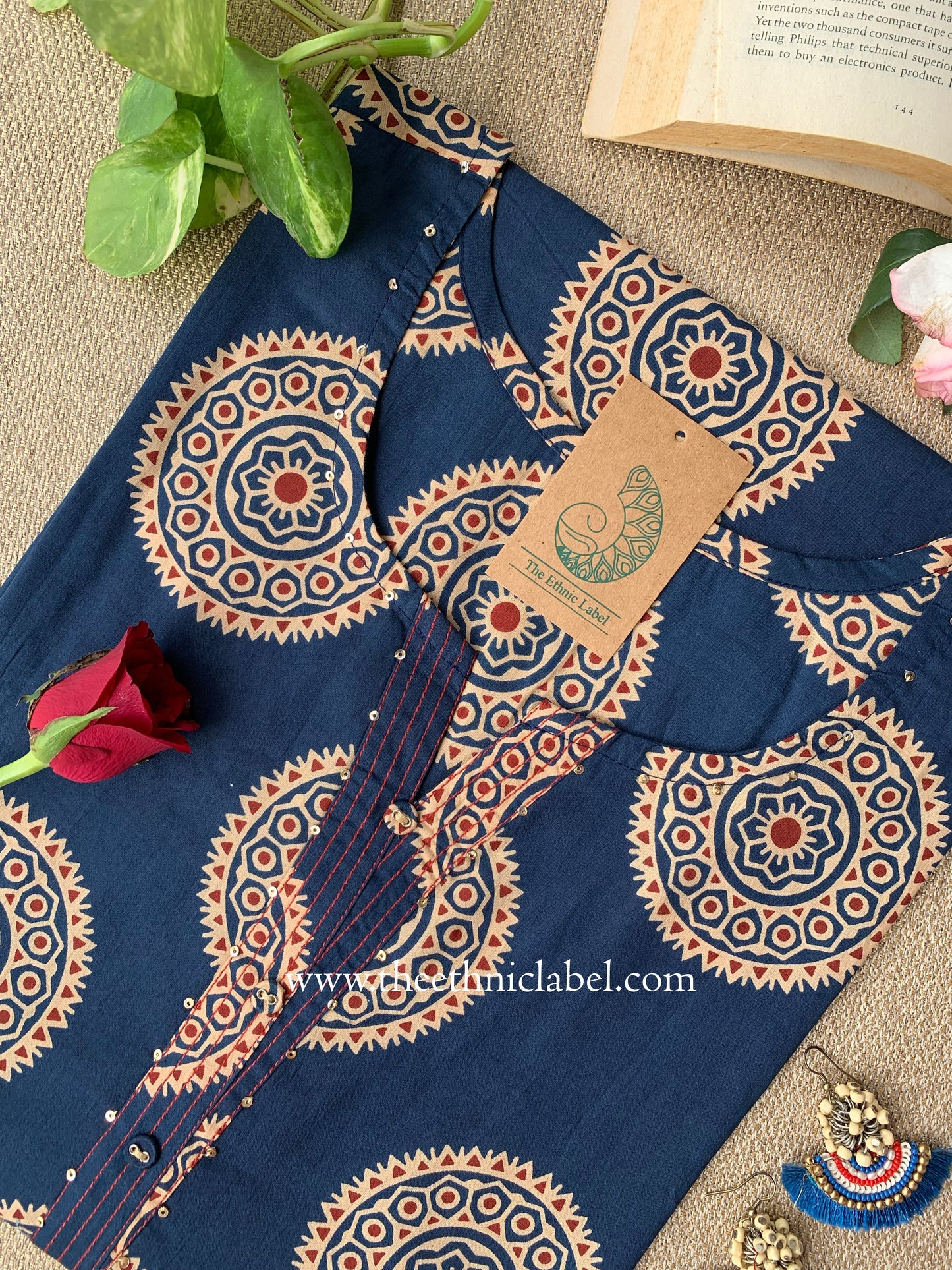 "Misha" Buttoned Cotton kurta - Big Size