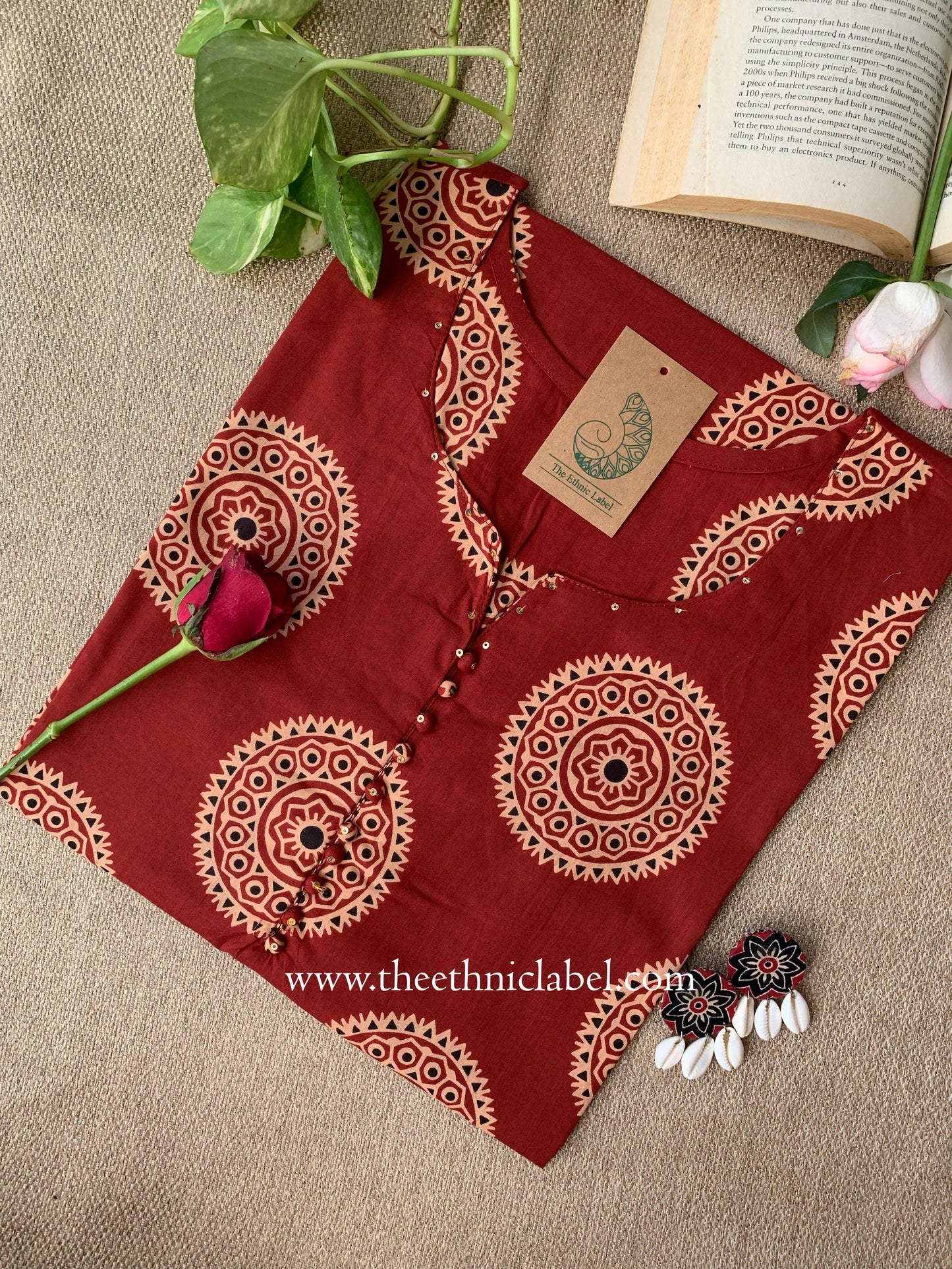 "Bhairvi" Buttoned Cotton kurta - Big Size