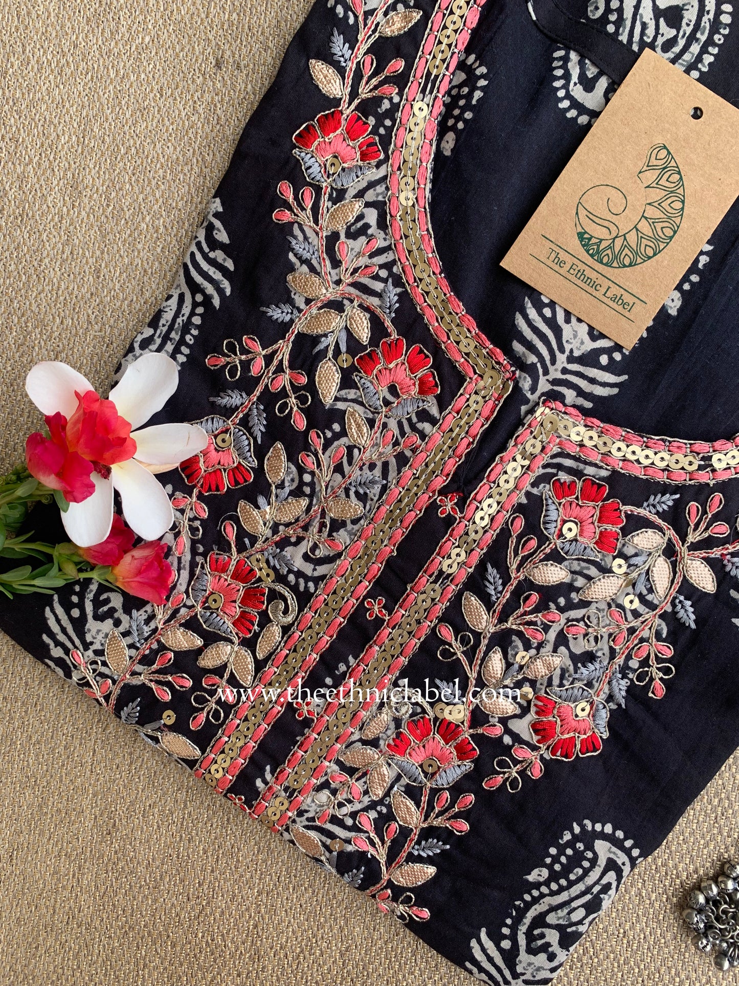 "Kalpita" Embroidered Cotton kurta